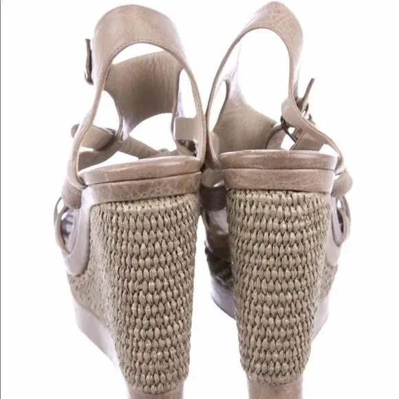 Balancing a Leather Wedge Sandal - Picture 4 of 6